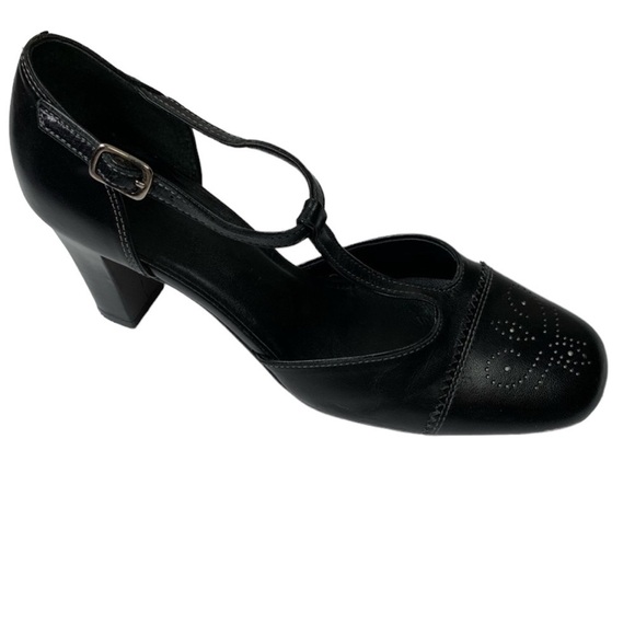 Gianni Bini Black Square Toe Ankle Strap Heels Grandma Core Retro 1930’s Style - Picture 1 of 13